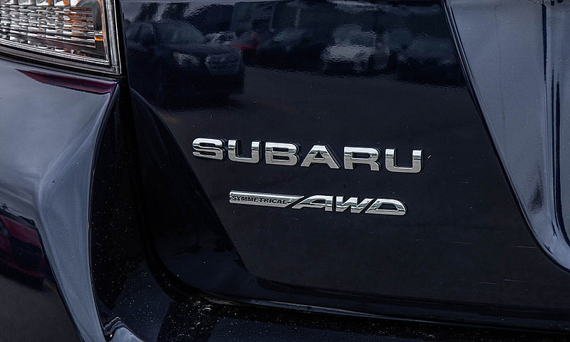 2023 Subaru Crosstre...