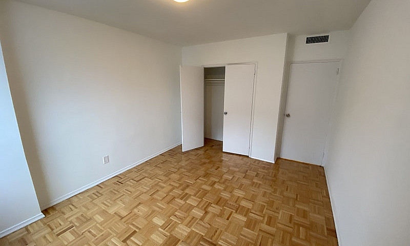 40 Alexander Street,...