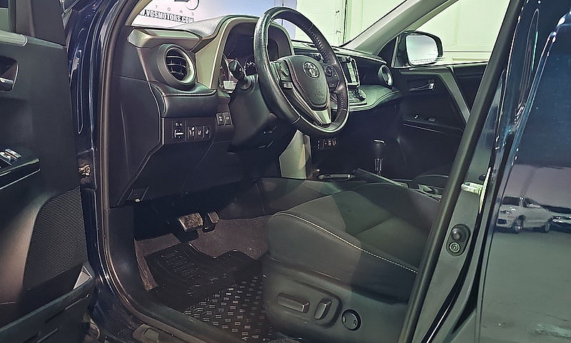 2018 Toyota Rav4 Xle...