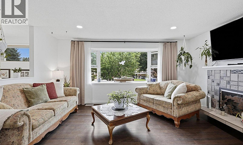 285 Huckleberry Plac...