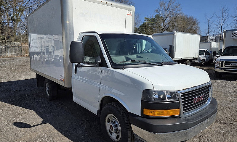 2019 Gmc Savana 12Ft...