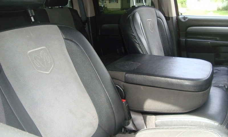 2005 Dodge Ram 2500 ...
