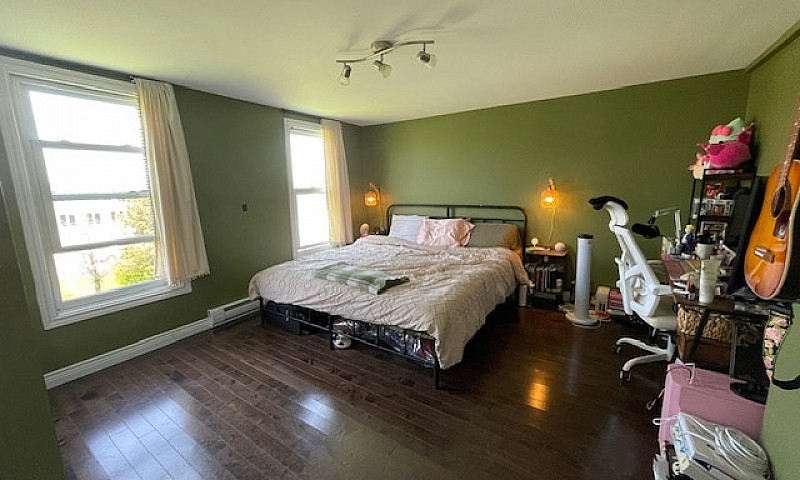 Quaint 2 Bedroom, 1 ...