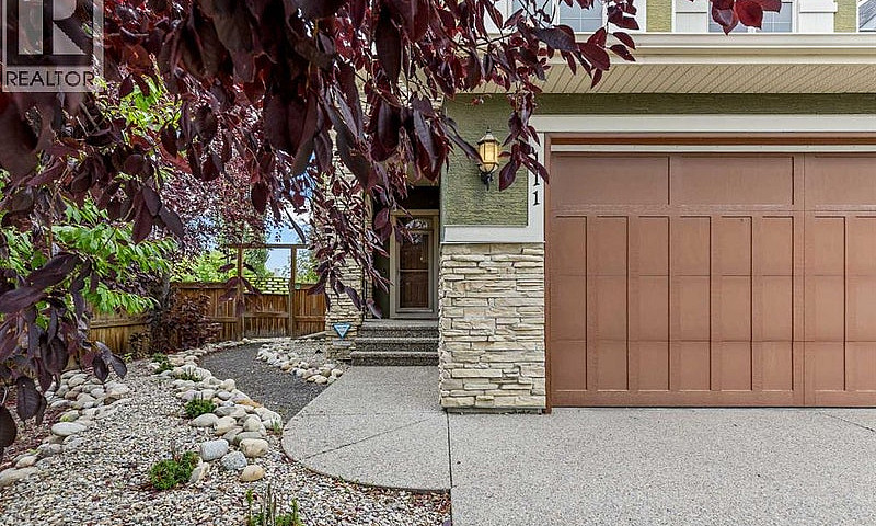 111 Cranarch Circle ...