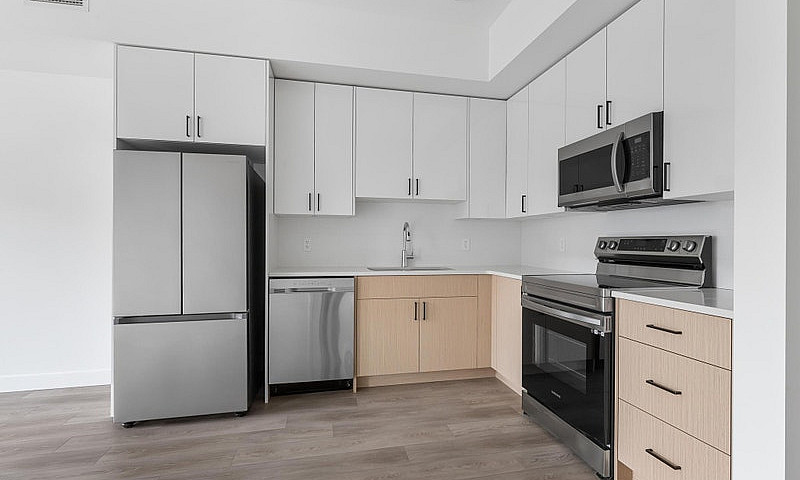 2 Bedroom | 1.5 Mont...