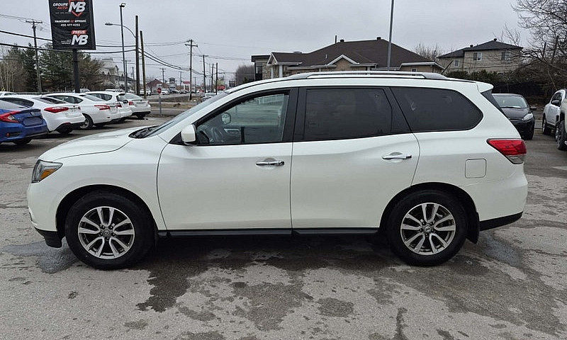 2015 Nissan Pathfind...