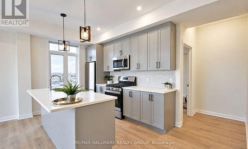 301 - 351 Croydon Av...