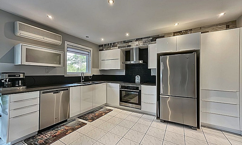 370 000$ - Condo À V...
