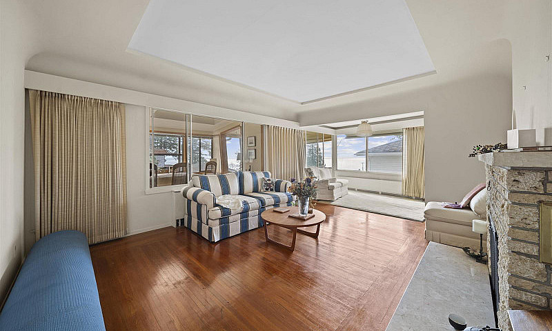 14862 Thrift Avenue ...