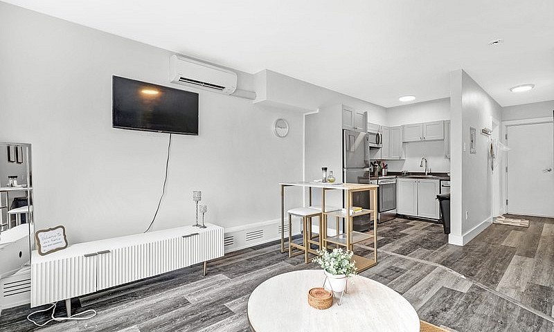 Renovated 1-Bedroom ...
