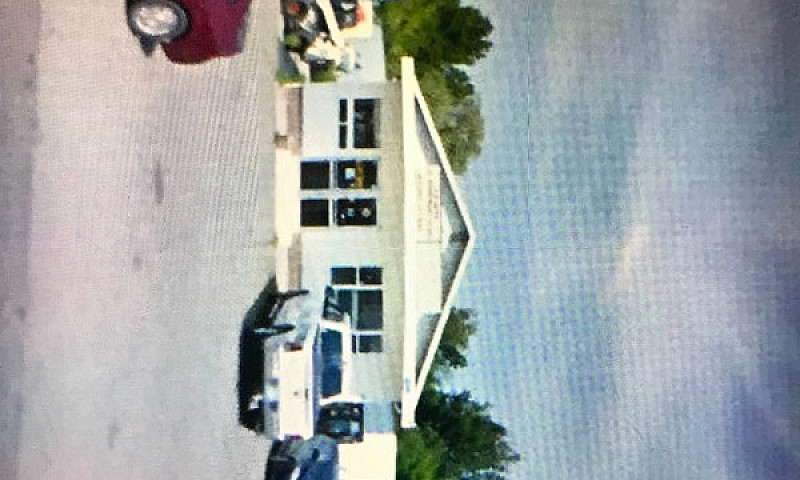 Commercial Building ...