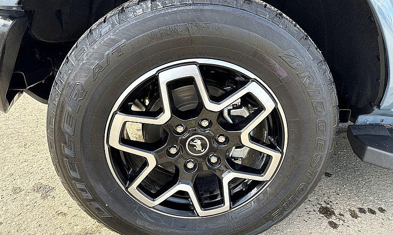2024 Ford Bronco Out...
