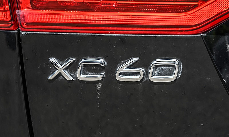 2022 Volvo Xc60...