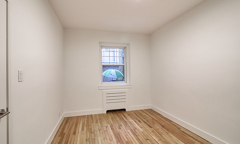 Newly Renovated 3.5 ...