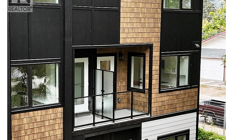404 King Street Reve...