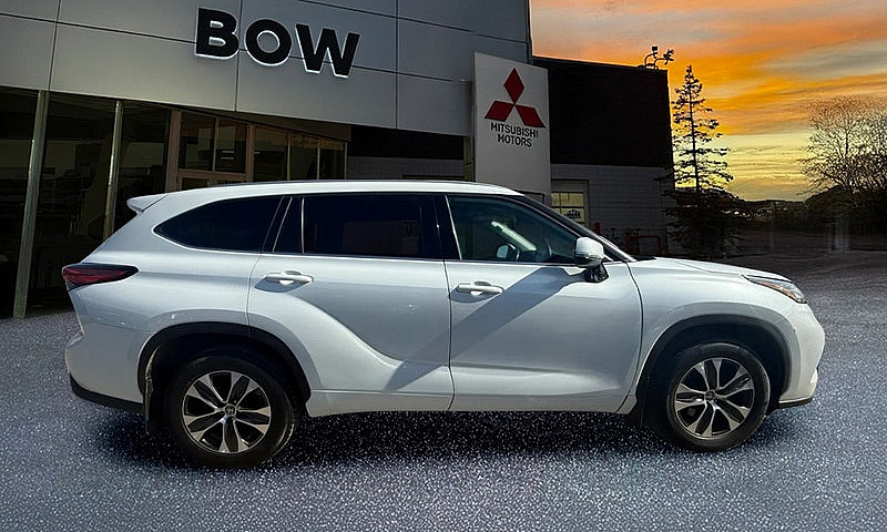 2022 Toyota Highland...