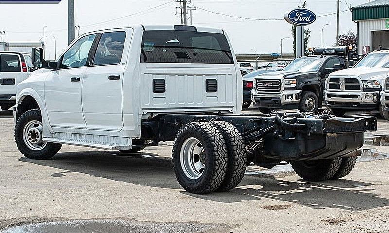 2014 Ram 3500 Chassi...