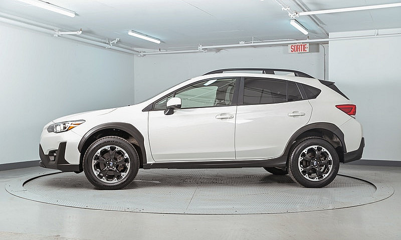2023 Subaru Crosstre...