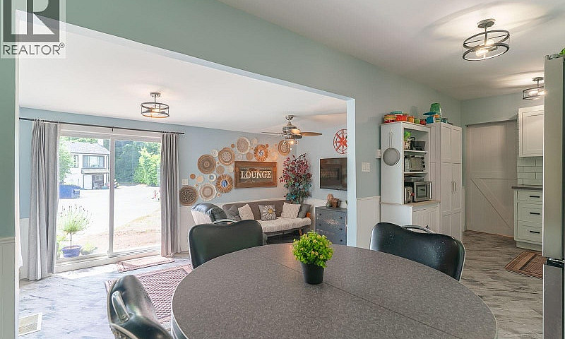 14 4837 Roger St Por...