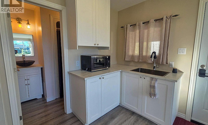 111 Second Avenue En...
