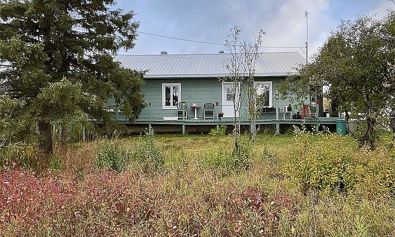 $850,000 - Acreage /...