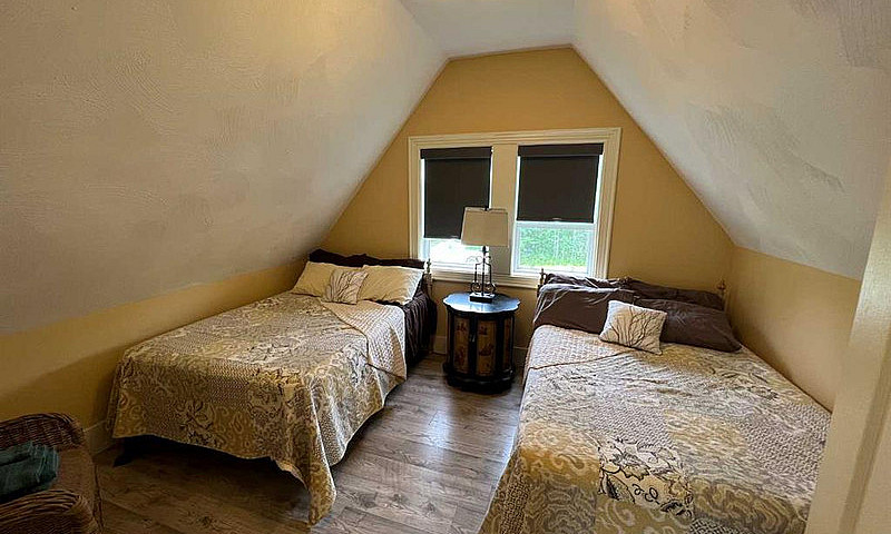 Furnished Cabin For ...