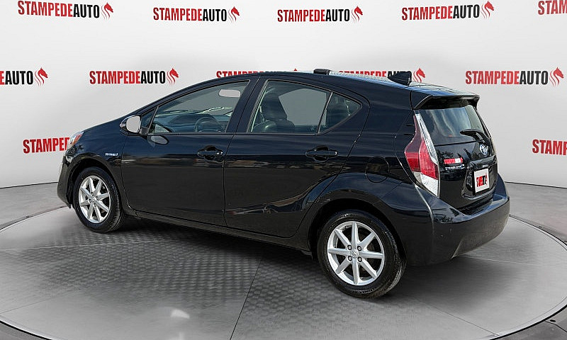 2015 Toyota Prius C ...