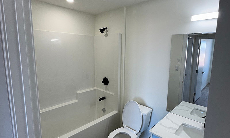 2402 Ferrier Flats- ...