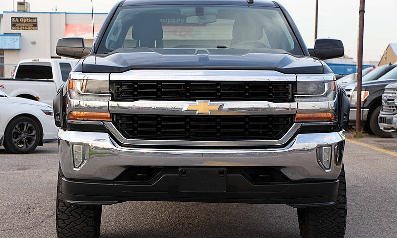 2018 Chevrolet Silve...