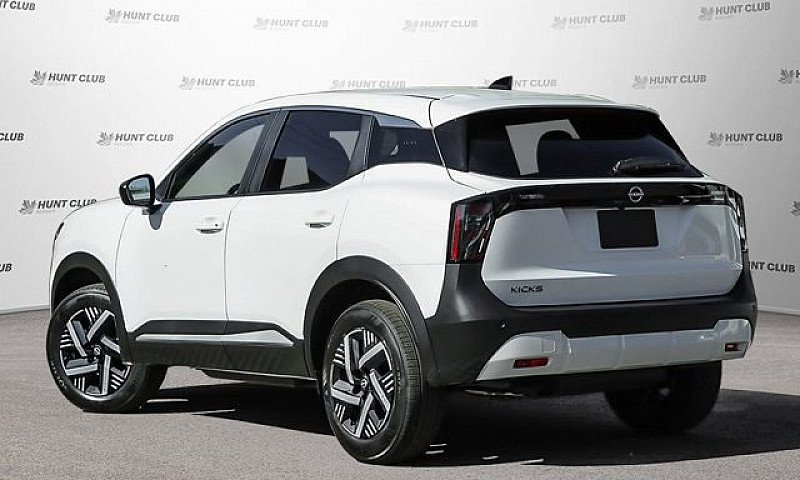 2026 Nissan Kicks Sv...