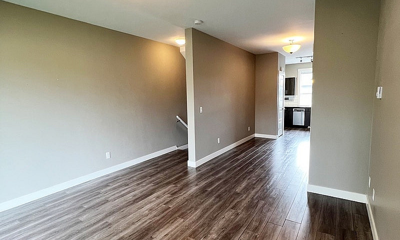 2-Bedroom 2-Bathroom...