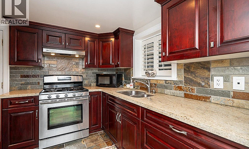 1562 W 62Nd Avenue V...
