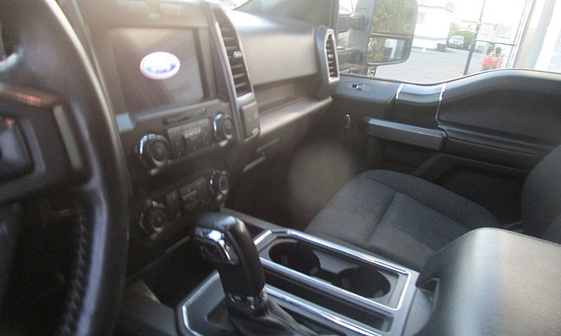 Ford F-150 Xlt Sport...