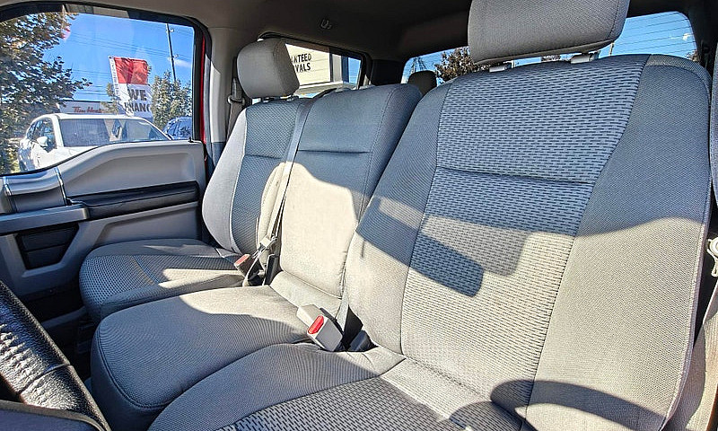 2015 Ford F-150 Xlt...