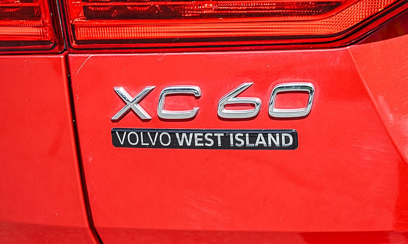 2023 Volvo Xc60...