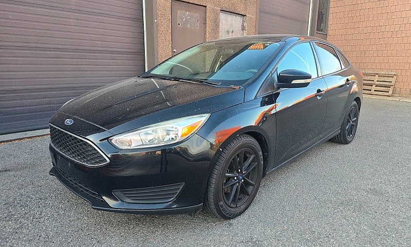 2016 Ford Focus Se *...