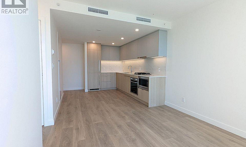 2205 318 Alderson Av...
