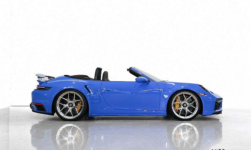 2023 Porsche 911 Tur...