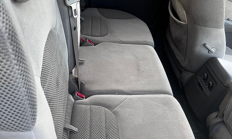 2010 Nissan Pathfind...