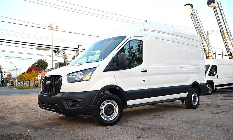 2025 Ford Transit T-...