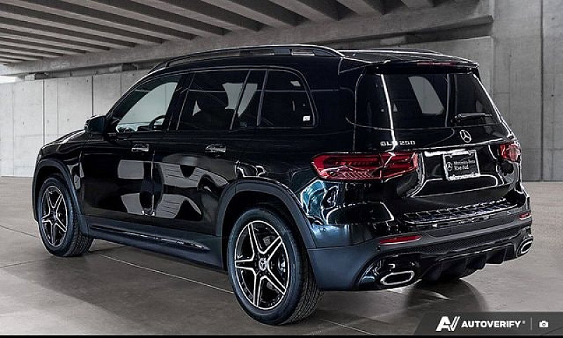 2026 Mercedes-Benz G...