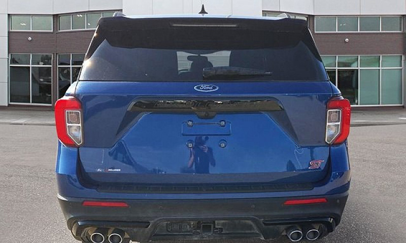 2021 Ford Explorer S...