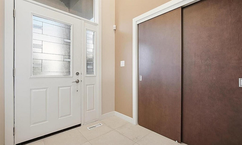 20 455 Shorehill Dri...