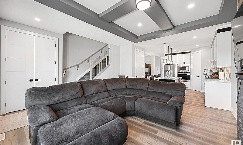 653 Meadowview Dr Fo...