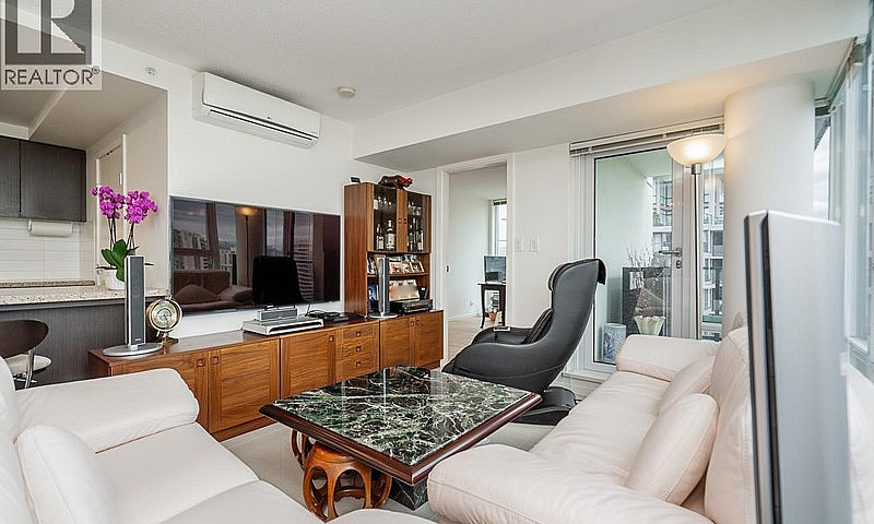 1607 7988 Ackroyd Ro...