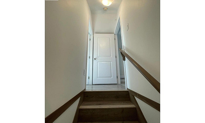 617 E 65Th Avenue Va...