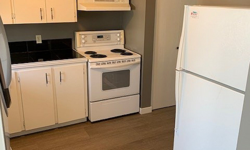 2-Bedroom Unit With ...