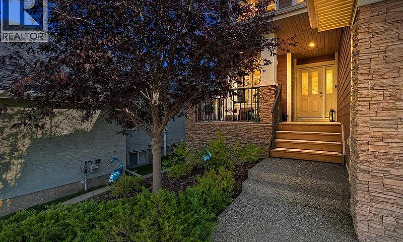 12 Crestridge Rise S...