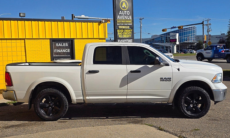 2017 Ram 1500 Slt - ...