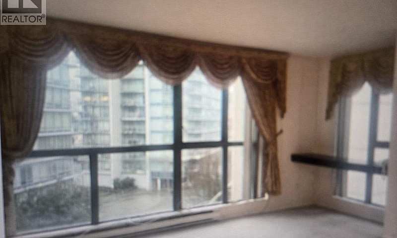 703 8246 Lansdowne R...